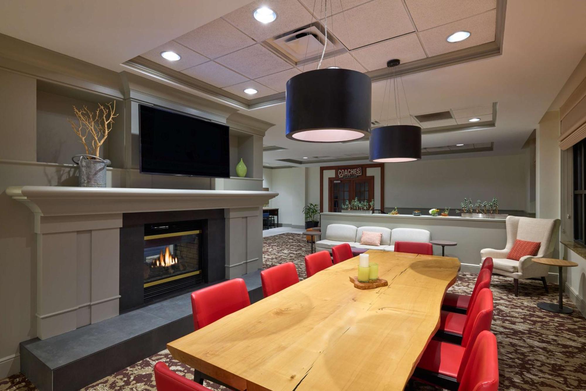 Hilton Garden Inn Bloomington Exterior foto