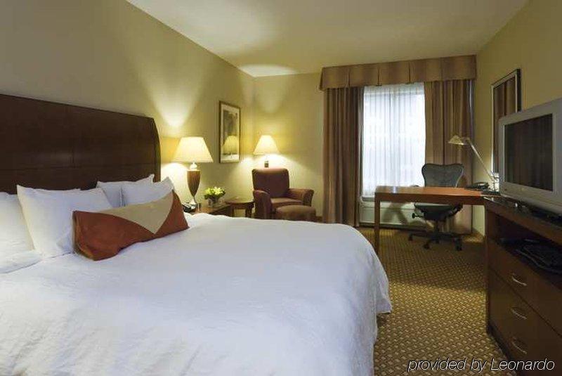 Hilton Garden Inn Bloomington Habitación foto